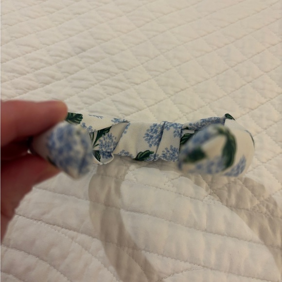Rifle Paper Co Knotted Hydrangea Headband - Picture 3 of 3